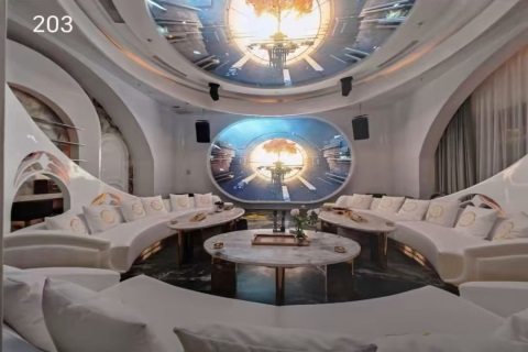 大连鑫海豪城KTV礼宾员招聘启事